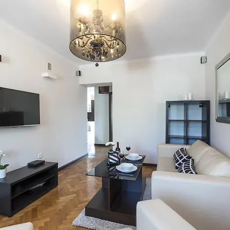 Apartment Old Town 2 By Renters Warsaw