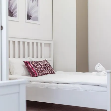Old Town 2 By Renters * Warsaw